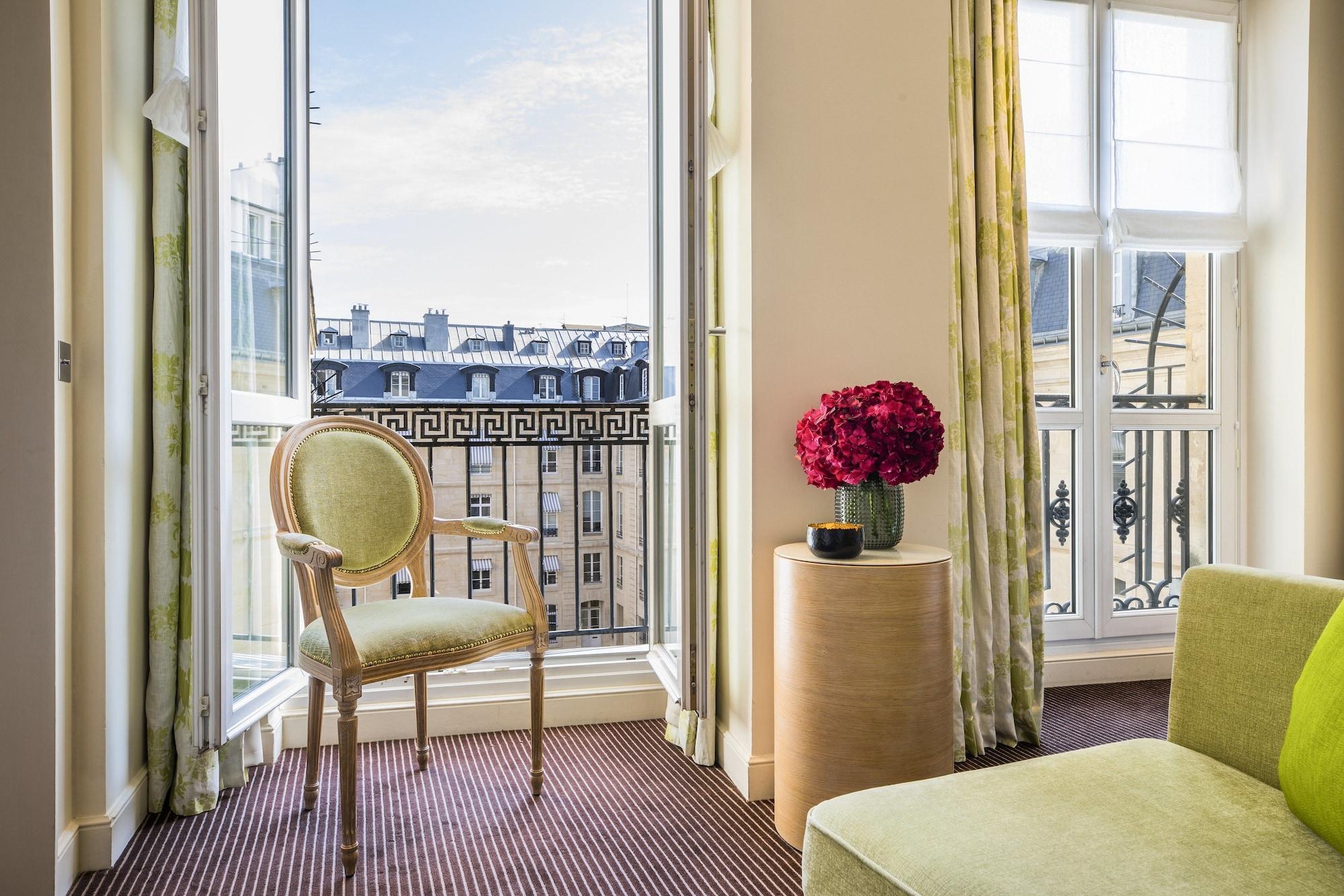Grand Hotel Du Palais Royal Париж Екстер'єр фото