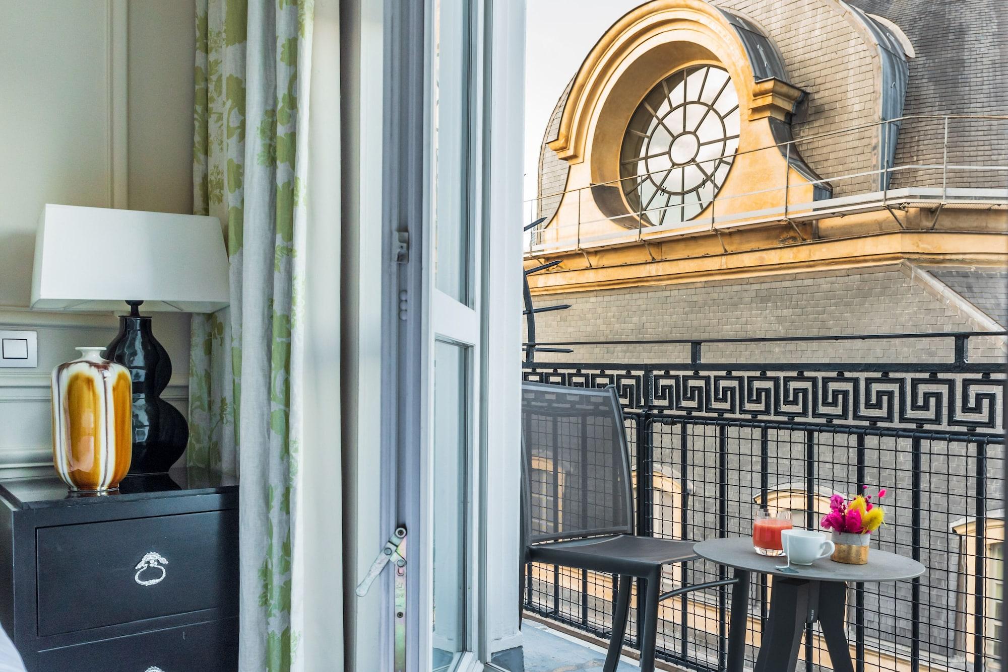 Grand Hotel Du Palais Royal Париж Екстер'єр фото