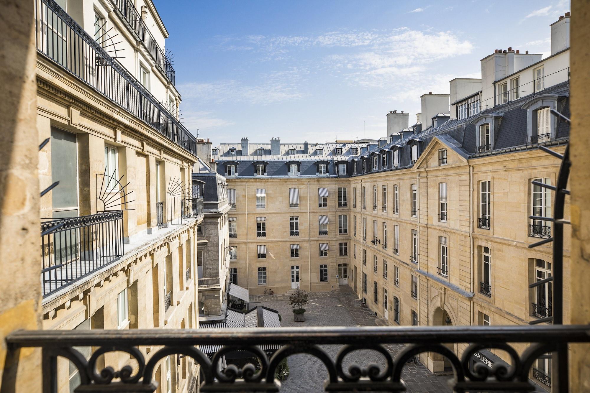 Grand Hotel Du Palais Royal Париж Екстер'єр фото